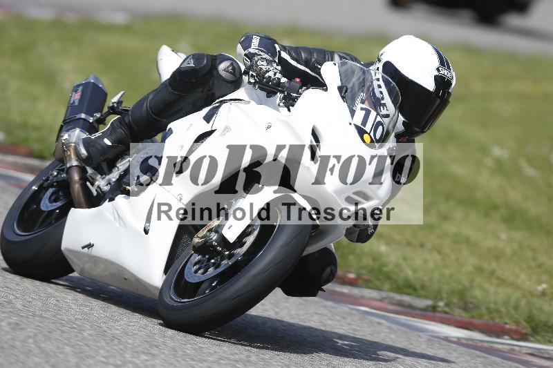 Archiv-2025/09 22.04.2025 Cornu Master School ADR/rot-rouge/10